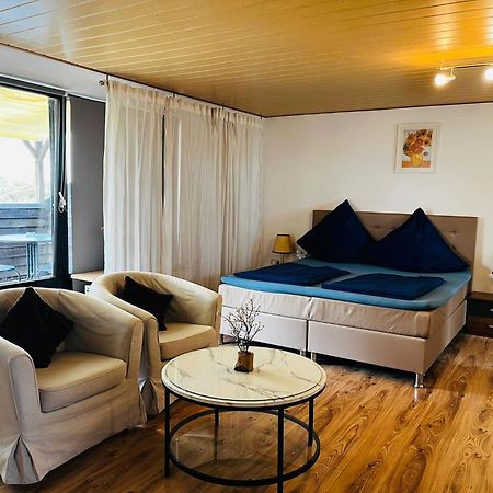Private Studio Apartment With Balcony In Dortmund-Brackel Luaran gambar
